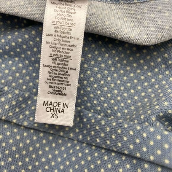 LuLaRoe Lynnae Blue Polka Dot Top XS‎ - Picture 4 of 4